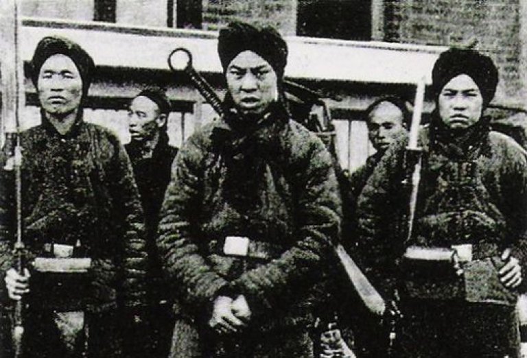 kiinalaisia bokserikapinallisia