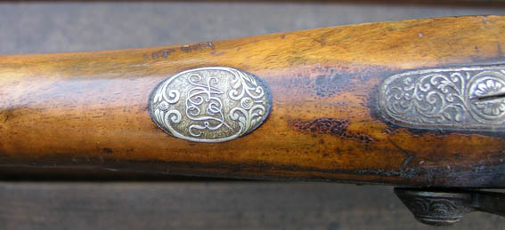 Anders Edvard Ramsayn monogrammi.